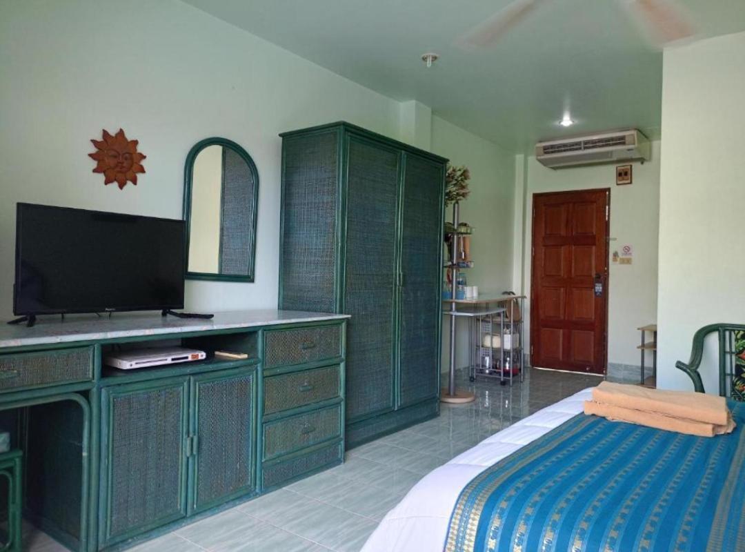 Patong Sunbeach Mansion Exterior photo