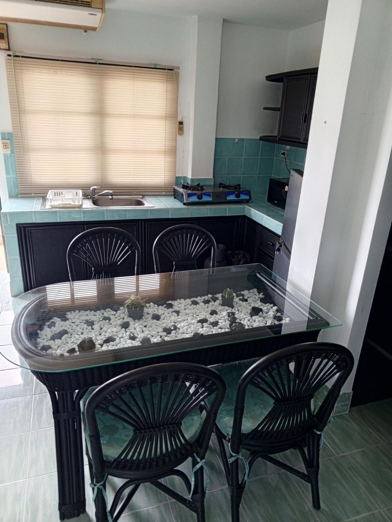Patong Sunbeach Mansion Exterior photo